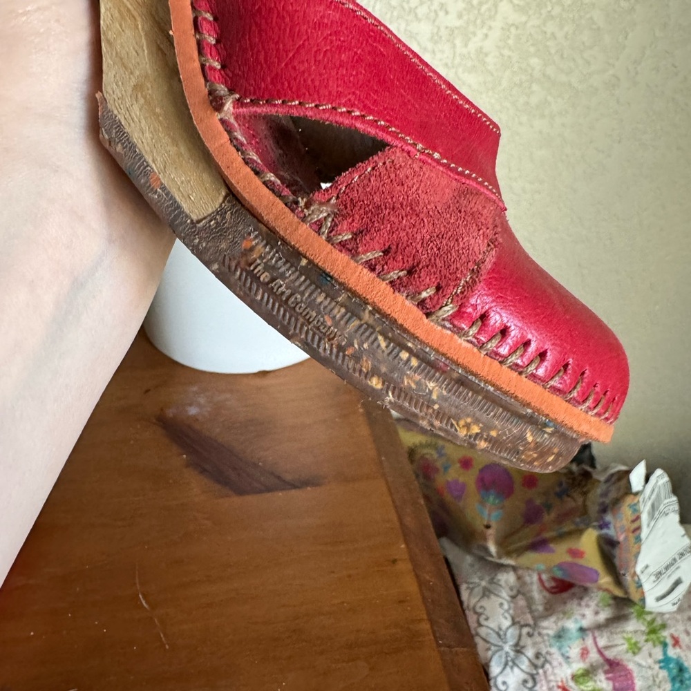 Red Leather Heels with Chunky Wooden Heel - Picture 9 of 12